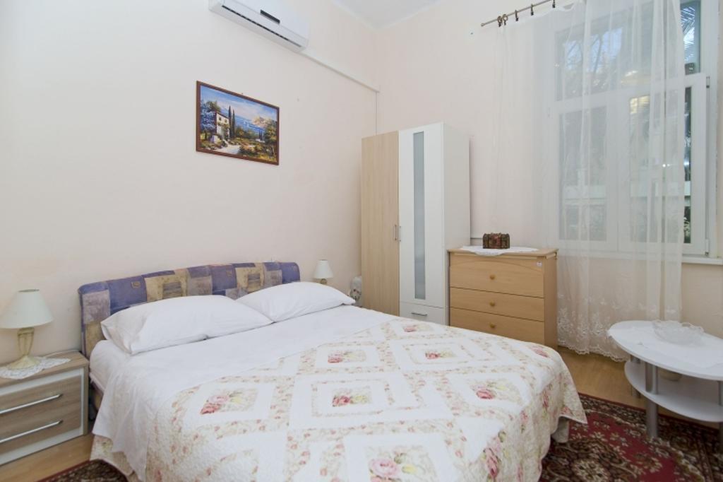 Apartment Vedrana Split Rum bild
